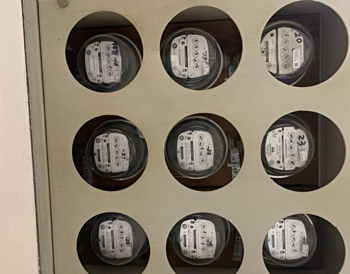 可申請補助，獨立套房，自有水電錶，廚房、陽台，緊鄰捷運 - Image 1