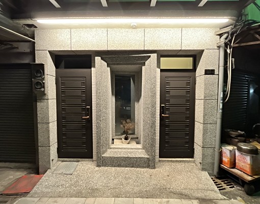 英林巷樓中樓含網路台電計費水跟鍋爐費500元 - Image 1