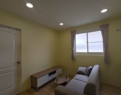 加工區惠民商圈1房1廳大套房(有陽台洗衣機) - Image 3