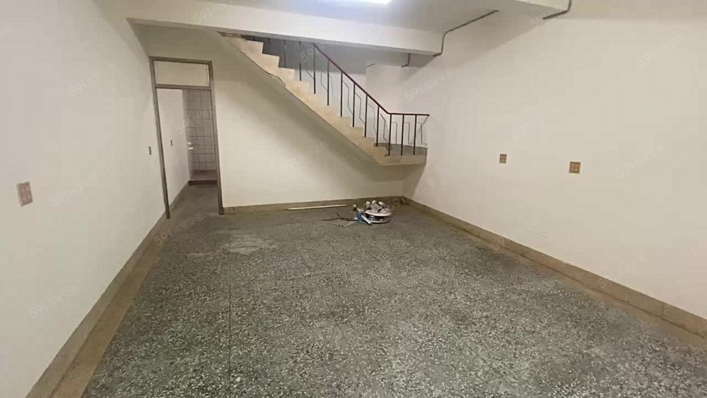 (出租)平鎮新勢國小旁透天 - Image 1