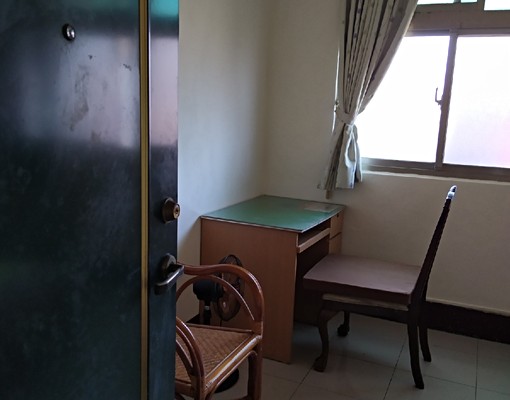 板橋忠孝路上、近後埔國小、採光佳 - Image 8