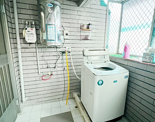 安平路溫馨五大房，辦公住家皆可 - Image 6