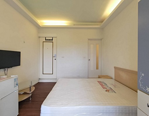 楠梓火車站雙人套房(有獨立陽台及洗衣機) - Image 5