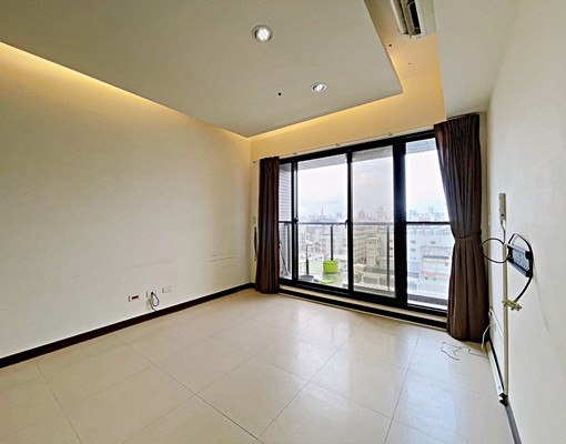 南區|親家新藝|三房休旅車位|近忠孝夜市 - Image 2