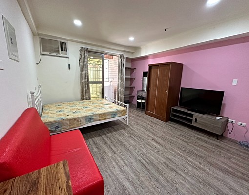 摩登新貴高樓層有陽台出租套房 - Image 10