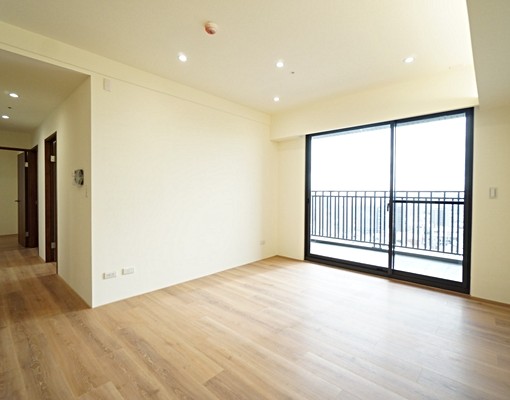 洲際W，3年屋4房含平車.管理費，禁寵，可雙平車 - Image 1