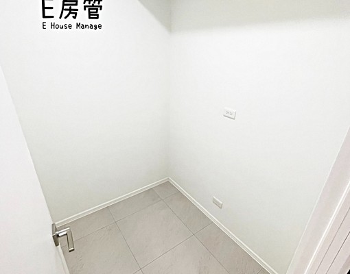 租補✨優質大三房✨百萬裝潢✨家具全✨平車 - Image 13