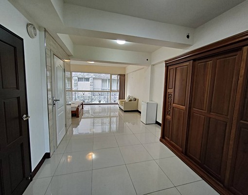 小許🏀百坪電梯別墅✨B1-5F全配出租 - Image 5