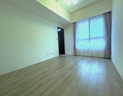 逢甲水湳/創研逸品/三房平車裝潢視野戶 - Image 11