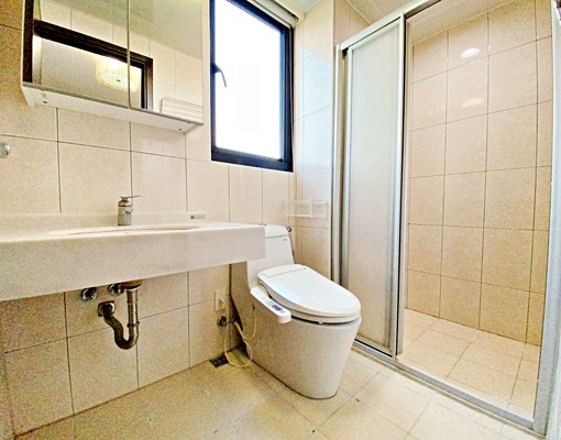 高樓層★大三房★家具全★平車★可寵★雙租補★無限視野★剩一間 - Image 9