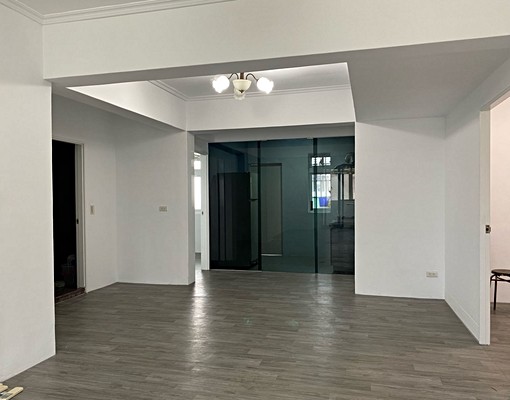 稀有四房格局方正高採光通風佳 - Image 3