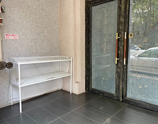 竹科園區金山街精品*大套房*私人陽台及機車位 - Image 8