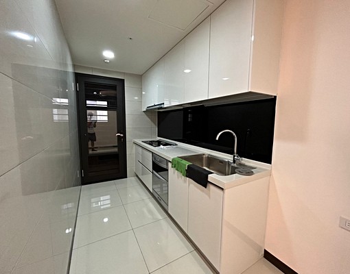 文心大慶高樓裝潢三房平車可租補 - Image 3