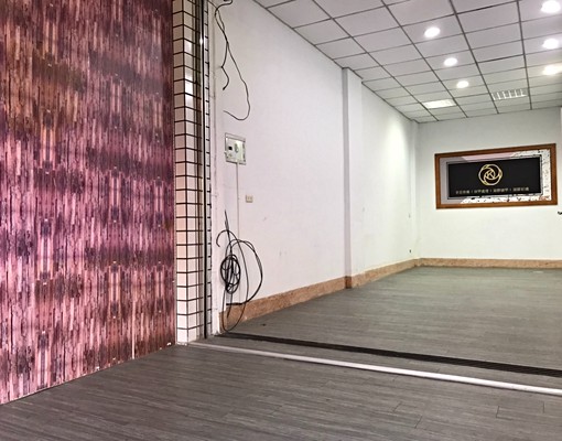 東興路~1樓店面~正市中心~星巴克 - Image 3