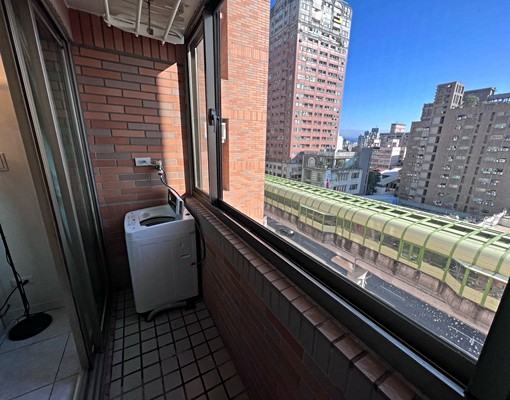 可租補捷運站旁大套房全新家具獨洗獨曬 - Image 6