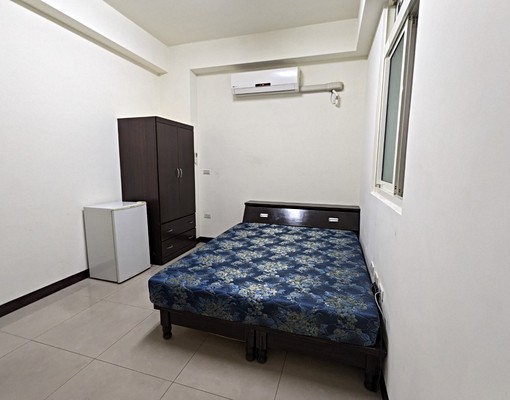 臨後站溫馨優質大套房 - Image 4