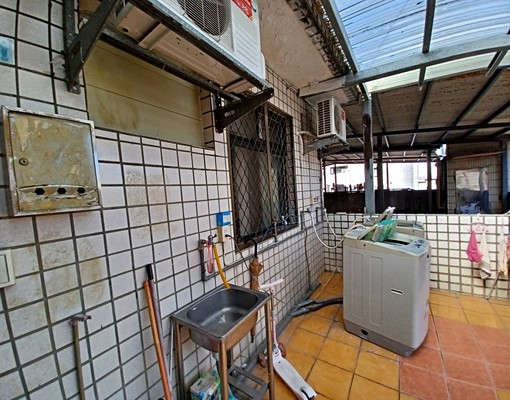 安坑輕軌新和國小站套房 - Image 6