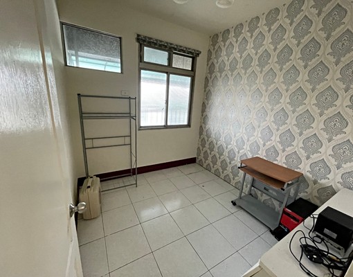 中正國中大樓有電梯三房含管理費可租補 - Image 5