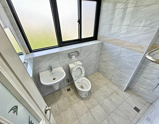 近高鐵🥤可雙租補一層兩戶大空間🥤獨洗陽台流理台汽車好停 - Image 8