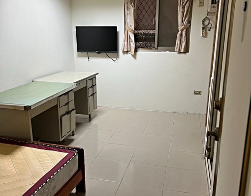 真理大學新民街美套可租補 - Image 1