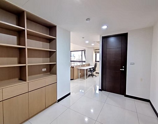 近華泰Outlet全配2+1房家俱全 - Image 9