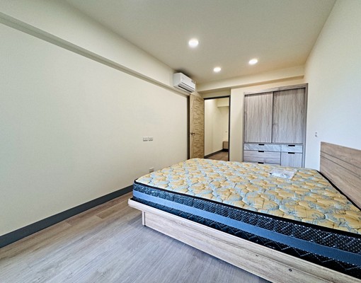 可租補入籍!真一房一廳套房附全套傢俱家電 - Image 4