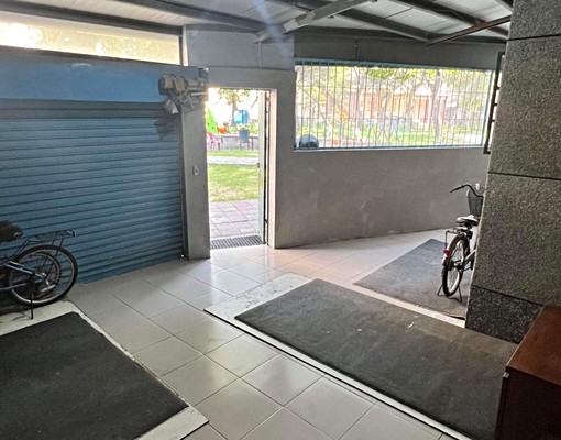 後賣場，學區優交通便利生活機能優! - Image 5