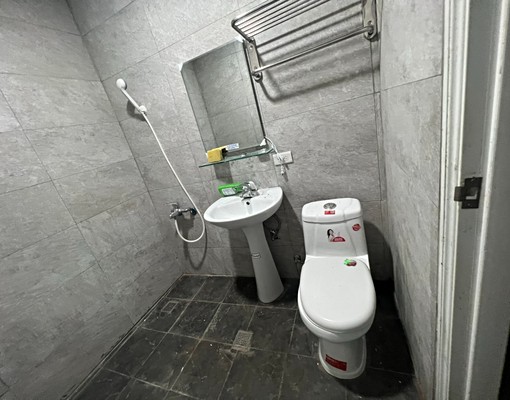 經國全新裝修-大陽台+大套房 - Image 3