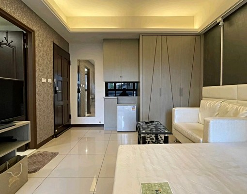 竹北家樂福商圈獨立套房~車位另租~稀有釋出 - Image 1