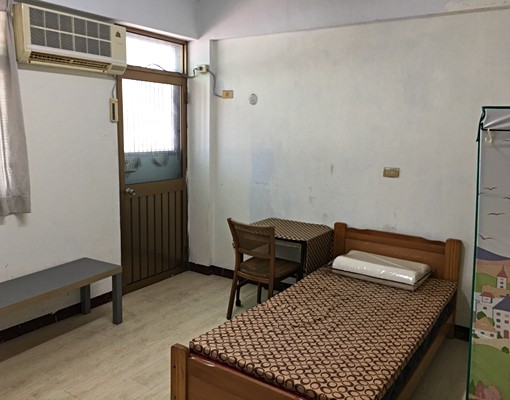 近致理科技大學*透天4樓鬧中取靜 - Image 6