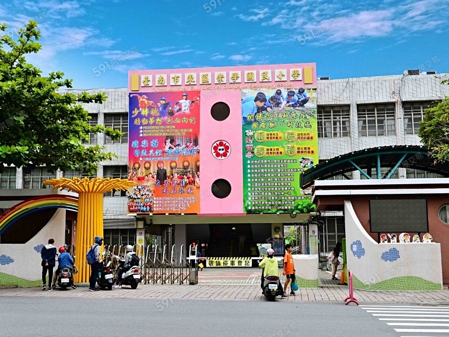 郡騰慕光環境圖