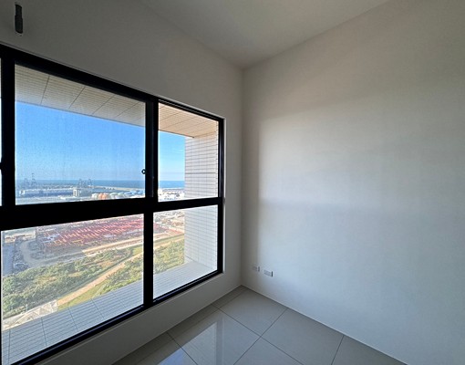 可租補台北港指標豪宅面海景四房坡車住商張貴英 - Image 5