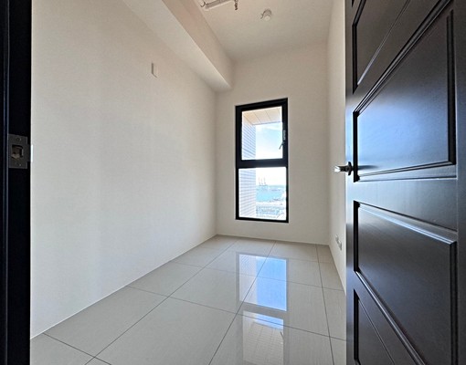 可租補台北港指標豪宅面海景四房坡車住商張貴英 - Image 9