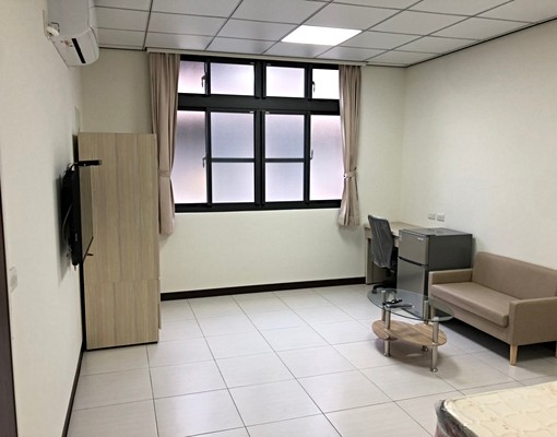 台南奇美成大火車站/新裝修/可雙人/含車 - Image 8