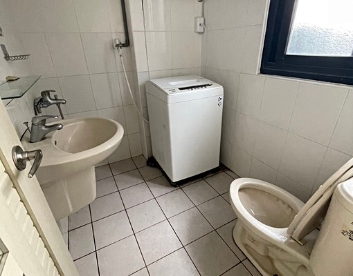 太原路西屯區,漂亮小資電梯套房,獨洗 - Image 6