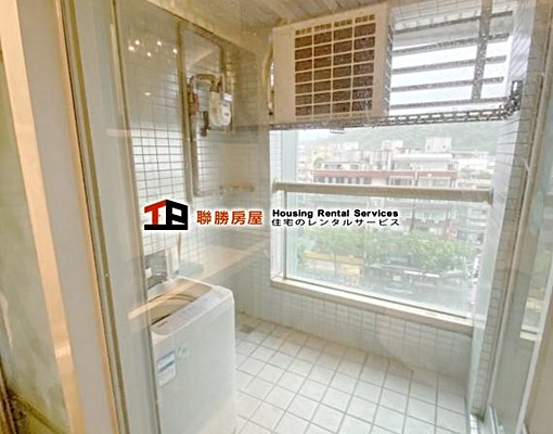 捷運象山站●1+1書房*機能佳*公設齊全 - Image 10