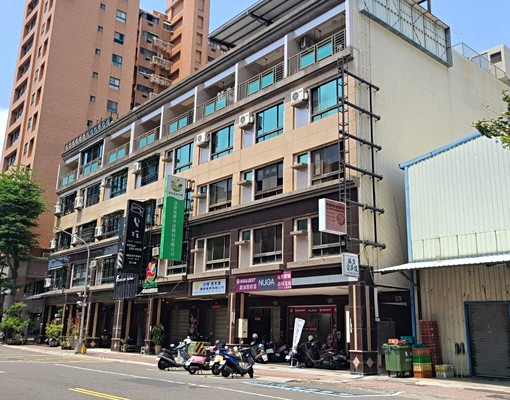 電梯套房★可申請租金補貼★限女性承租 - Image 2