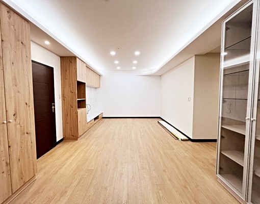 新大樓近龍山寺✨格局方正三房二廳✨日立冷暖變頻冷氣 - Image 1