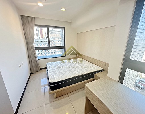 西區勤美草悟道*高樓層稀有兩房*含平車位 - Image 9