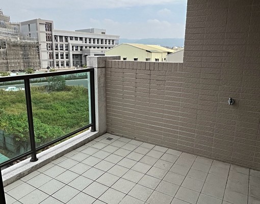 新地檢署旁全新漂亮透天別墅 - Image 14