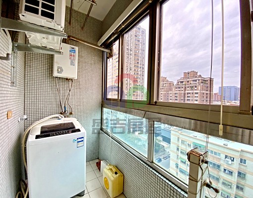 西屯【新聯合國】高樓漂亮採光亮亮三房~ - Image 8