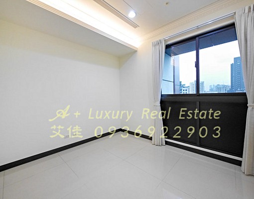 南港經貿園區景觀開闊有泳池Swim近捷運 - Image 11