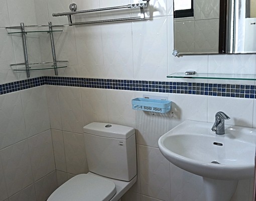 燕飛樓套房自有陽台獨立洗衣機可請租補 - Image 10