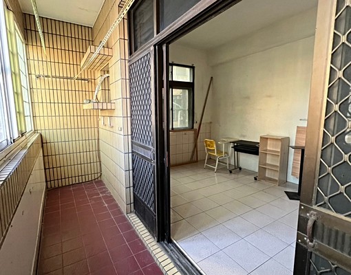 免仲介費高屏大橋邊三面採光二房二衛浴室二廳一陽台 - Image 4