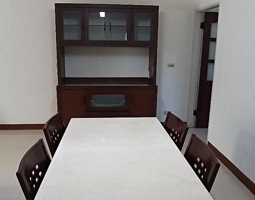 屈尺免費社區巴士附家具空間明亮皆有窗 - Image 5