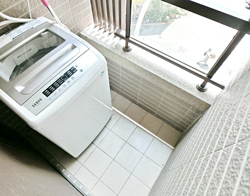 國圖館超新電梯✨租屋補助✨陽台獨洗✨系統櫃裝潢 - Image 9