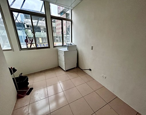 重新裝潢/均使用節能家電/低樓層/機能佳 - Image 7