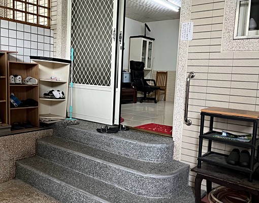 近中興大學全新溫馨套房出租 - Image 1