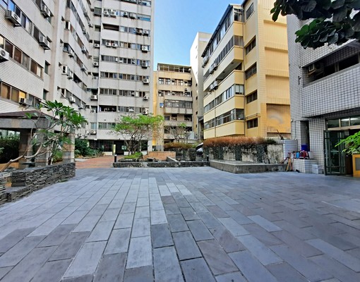 配套應有盡有/黎明路三段/採光通風佳 - Image 11