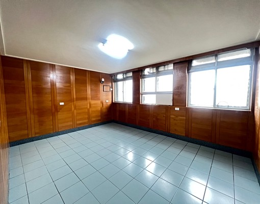 近竹南園區🌈周遭美食鬧區✅透天出租_可租補/報稅 - Image 11